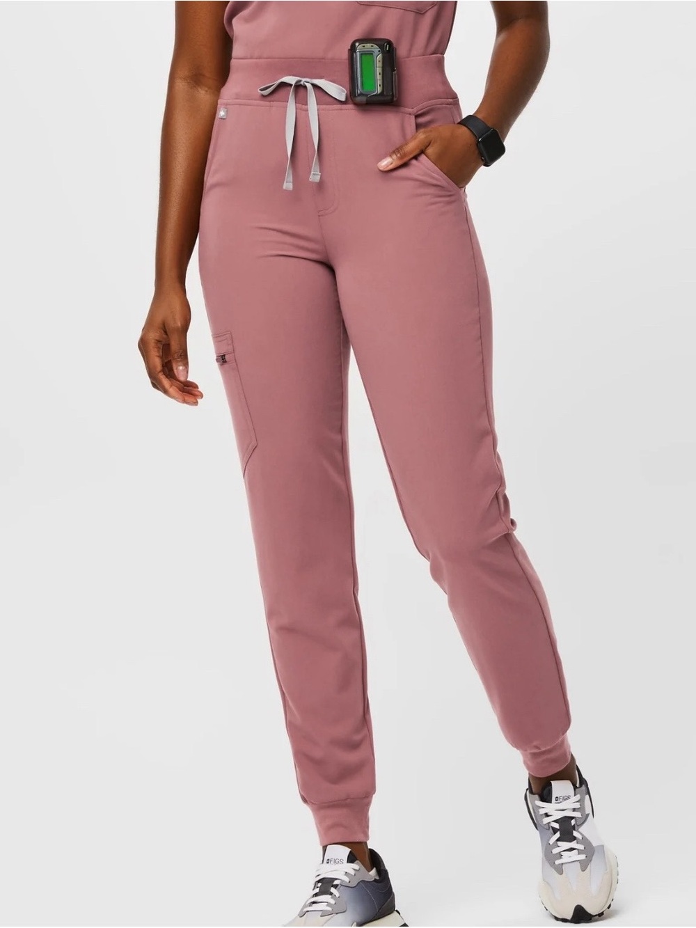 Figs Zamora High-Rise Jogger Scrub Pant Mauve